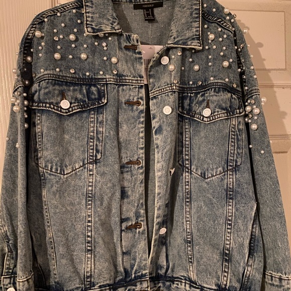 Denim jacket - Picture 1 of 1
